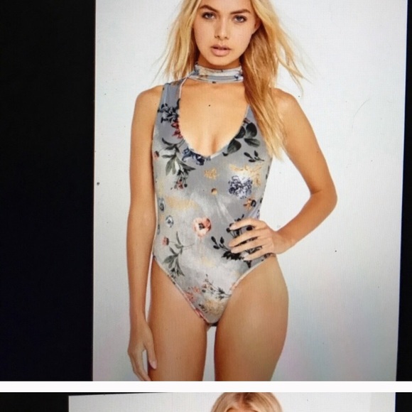 Missguided Velvet Floral Bodysuit NWT - Picture 6 of 8